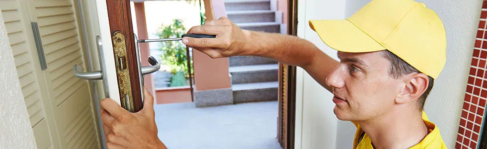 Central Lock Key Store Bethel Park, PA 412-226-6568 Central Lock Key Store Bethel Park, PA 412-226-6568 - zip-img